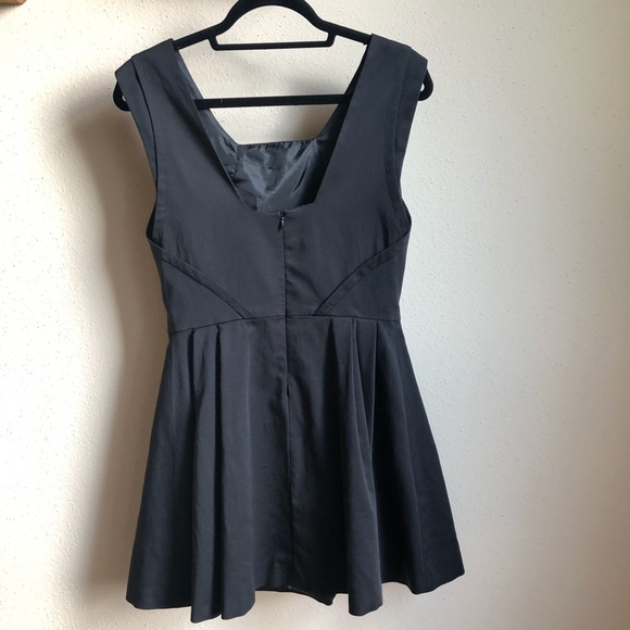 Cute Black Zara Dress - Picture 5 of 6